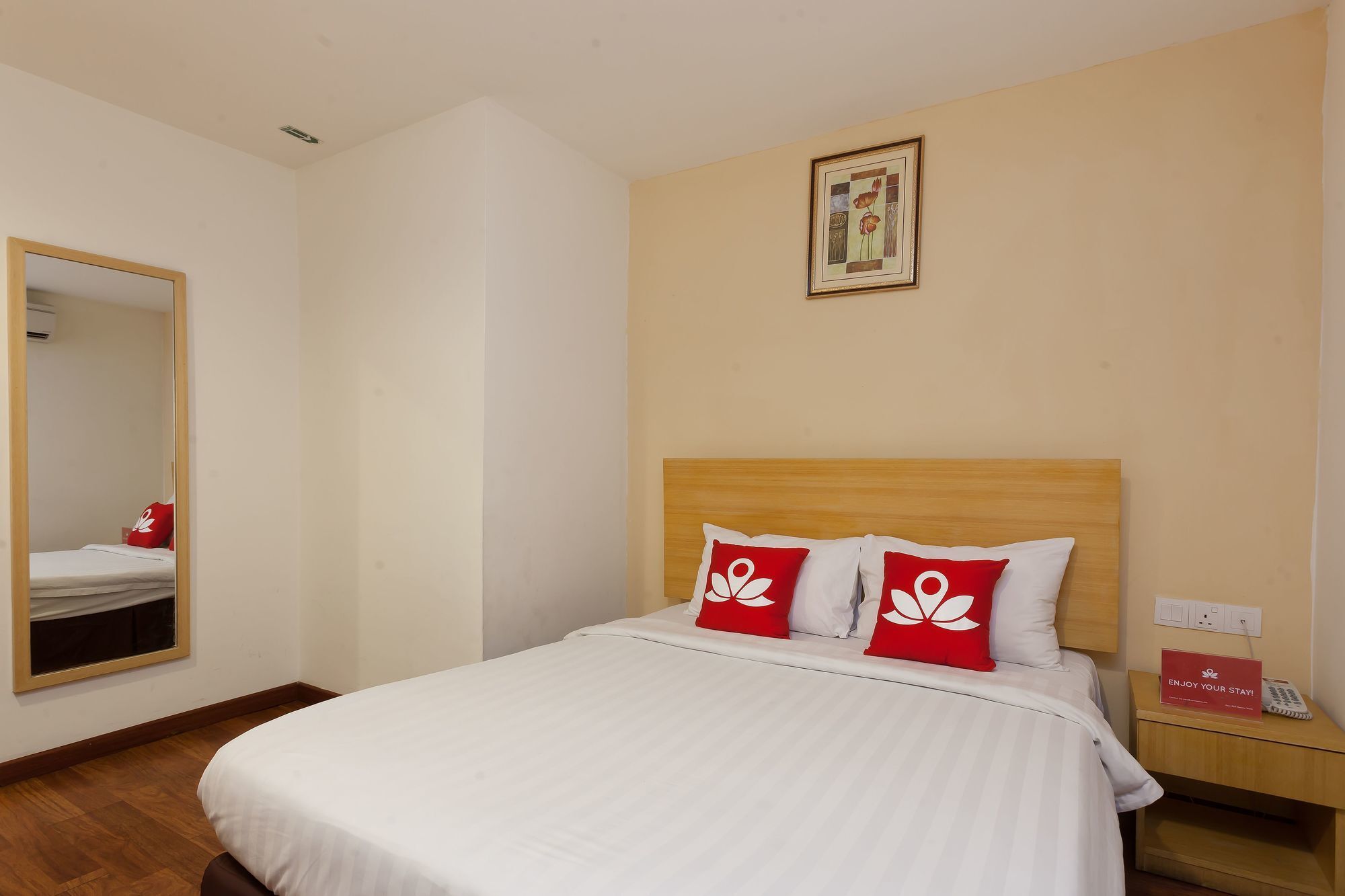 Zen Rooms Opposite Ymca Kuala Lumpur Exterior photo